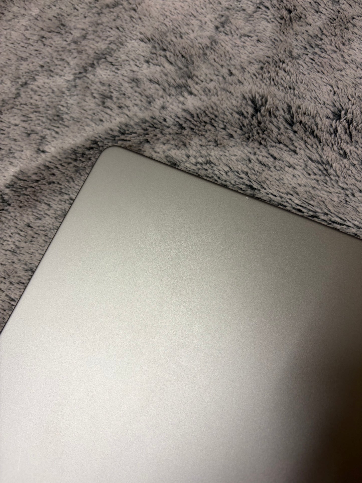 Apple Macbook Pro 16 inch 2023 - M2 Pro, 32gb RAM, 512gb SSD - Fully Working!