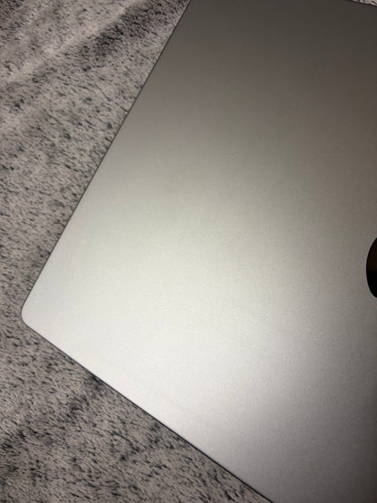Apple Macbook Pro 16 inch 2023 - M2 Pro, 32gb RAM, 512gb SSD - Fully Working!