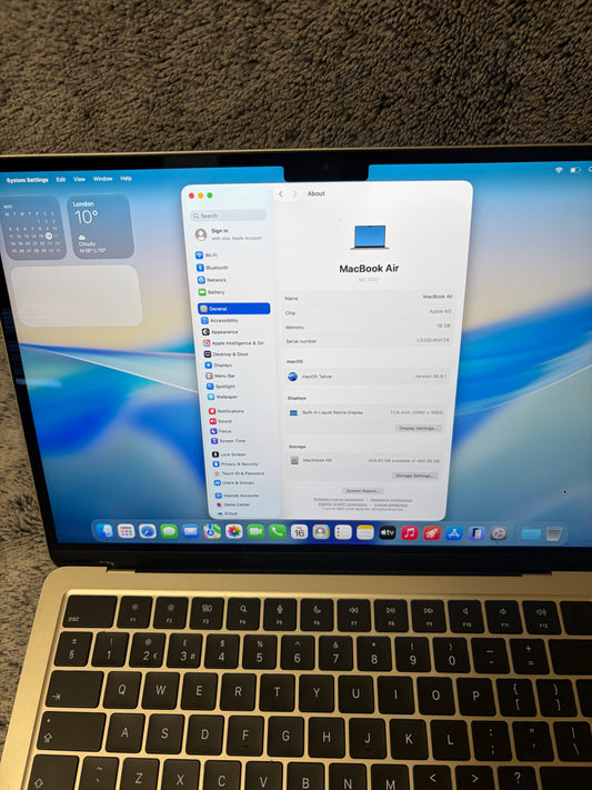 Apple Macbook Air 13 inch 2022 - M2, 16gb RAM, 512gb SSD - MDM Bypassed.
