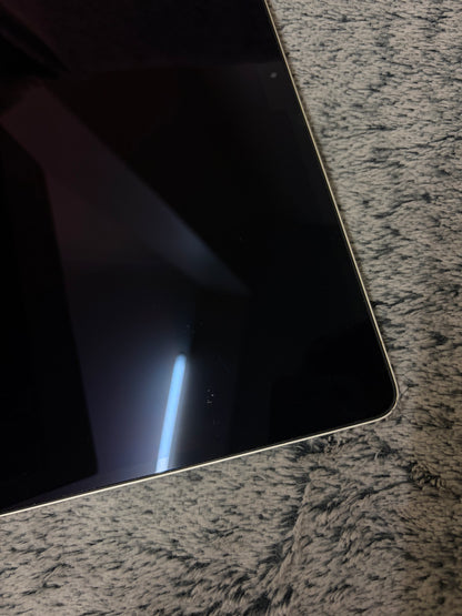 Apple Macbook Air 13 inch 2022 - M2, 16gb RAM, 512gb SSD - MDM Bypassed.