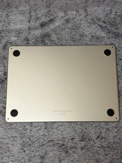 Apple Macbook Air 13 inch 2022 - M2, 16gb RAM, 512gb SSD - MDM Bypassed.