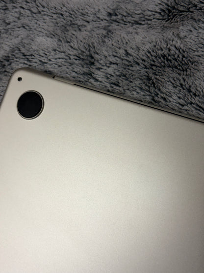 Apple Macbook Air 13 inch 2022 - M2, 16gb RAM, 512gb SSD - MDM Bypassed.
