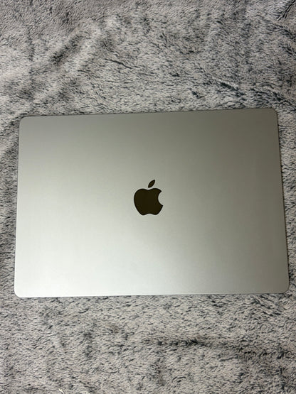 Apple Macbook Air 15 inch 2023 - M3, 16gb RAM, 512gb SSD - MDM Bypassed.