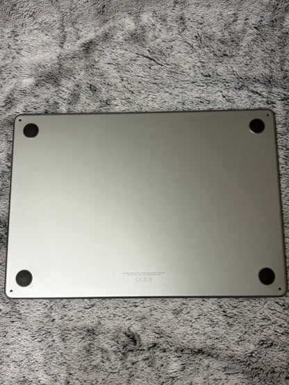 Apple Macbook Air 15 inch 2023 - M3, 16gb RAM, 512gb SSD - MDM Bypassed.