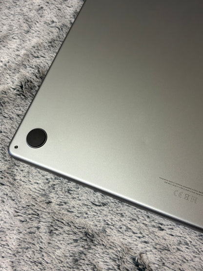 Apple Macbook Air 15 inch 2023 - M3, 16gb RAM, 512gb SSD - MDM Bypassed.