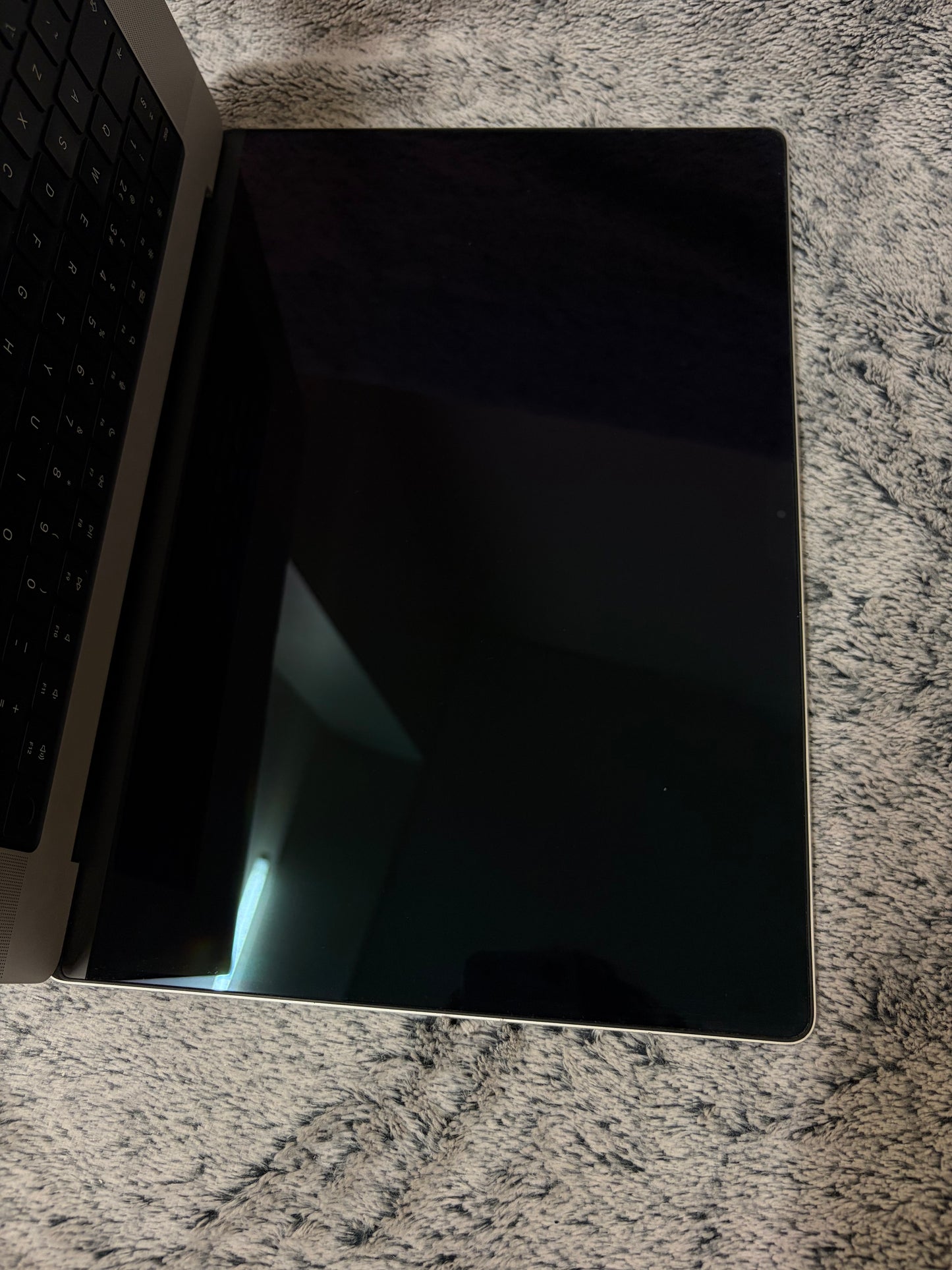 Apple Macbook Pro 16 inch 2021 - M1 Pro, 32gb RAM, 512gb SSD - MDM Bypassed.