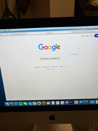 Apple iMac 21.5 inch 2012 - i5, 8gb RAM, 512gb HDD - Fully working - Cracked Screen.