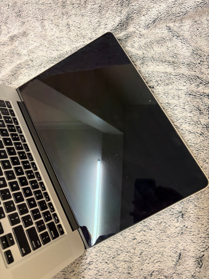 Apple Macbook Pro 15 inch 2014 - i7, 16gb RAM, 512gb SSD - Needs Repair.