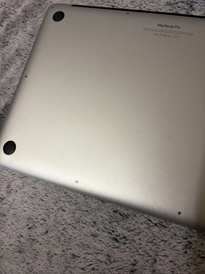 Apple Macbook Pro 15 inch 2014 - i7, 16gb RAM, 512gb SSD - Needs Repair.
