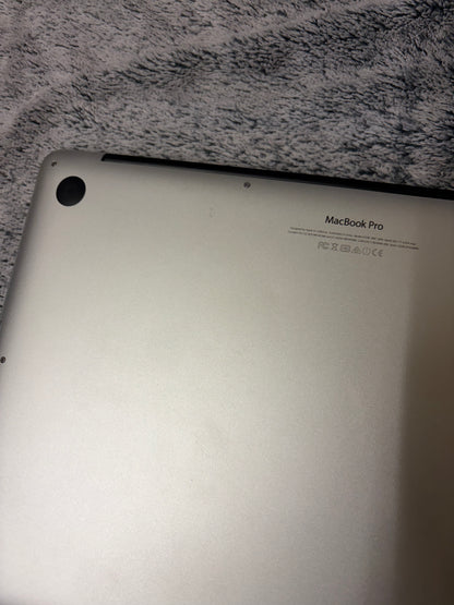 Apple Macbook Pro 15 inch 2014 - i7, 16gb RAM, 512gb SSD - Needs Repair.