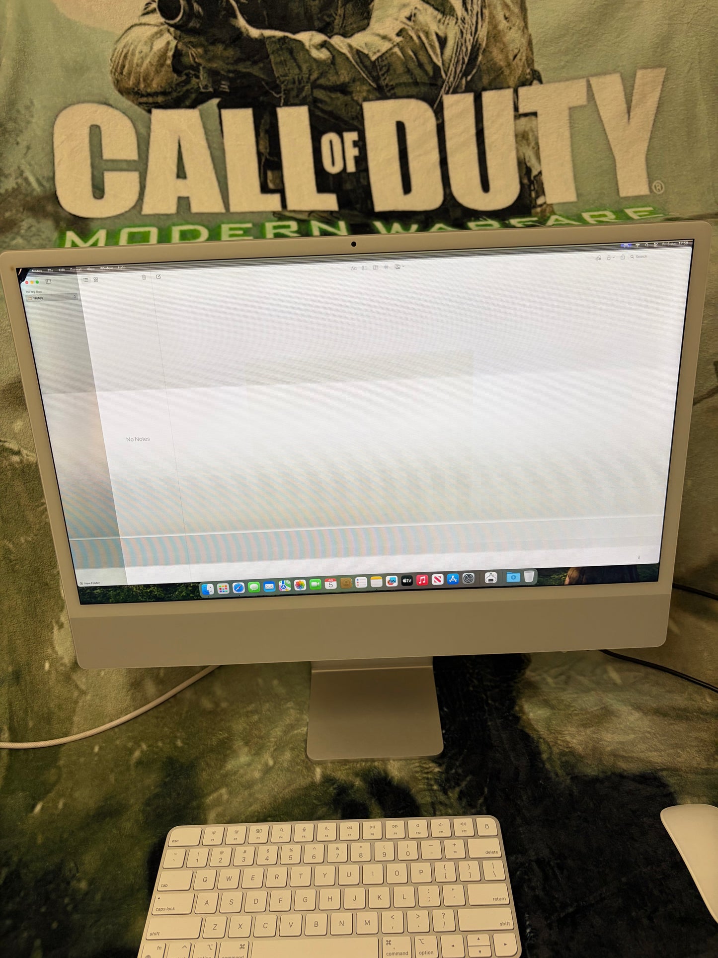Apple iMac 24 inch M1 (2021) - 16gb RAM, 512gb SSD (Damaged Screen)