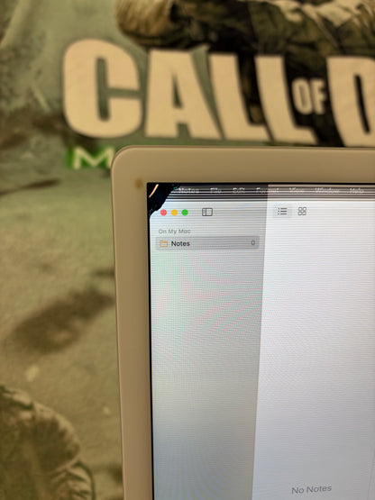 Apple iMac 24 inch M1 (2021) - 16gb RAM, 512gb SSD (Damaged Screen)