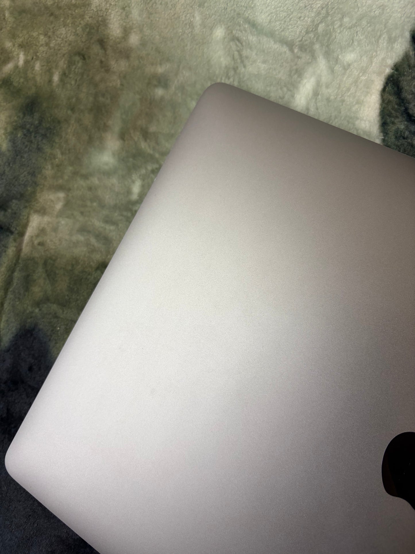 Apple Macbook Pro 16 Inch 2019 - iCloud Locked. Good For Parts!