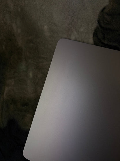 Apple Macbook Air 15 Inch M3/4 (2024/2025) Sky Blue - Screen/Keyboard ONLY. Fully Working.