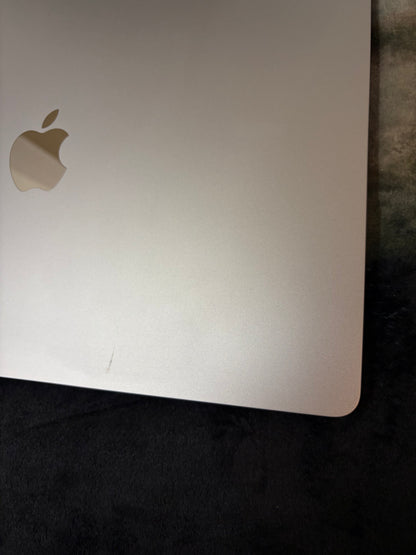 Apple Macbook Air 15 Inch M3/4 (2024/2025) Sky Blue - Screen/Keyboard ONLY. Fully Working.