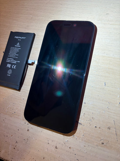 Apple iPhone 15 Aftermarket Screen & Battery ONLY. Fully working / MINT!