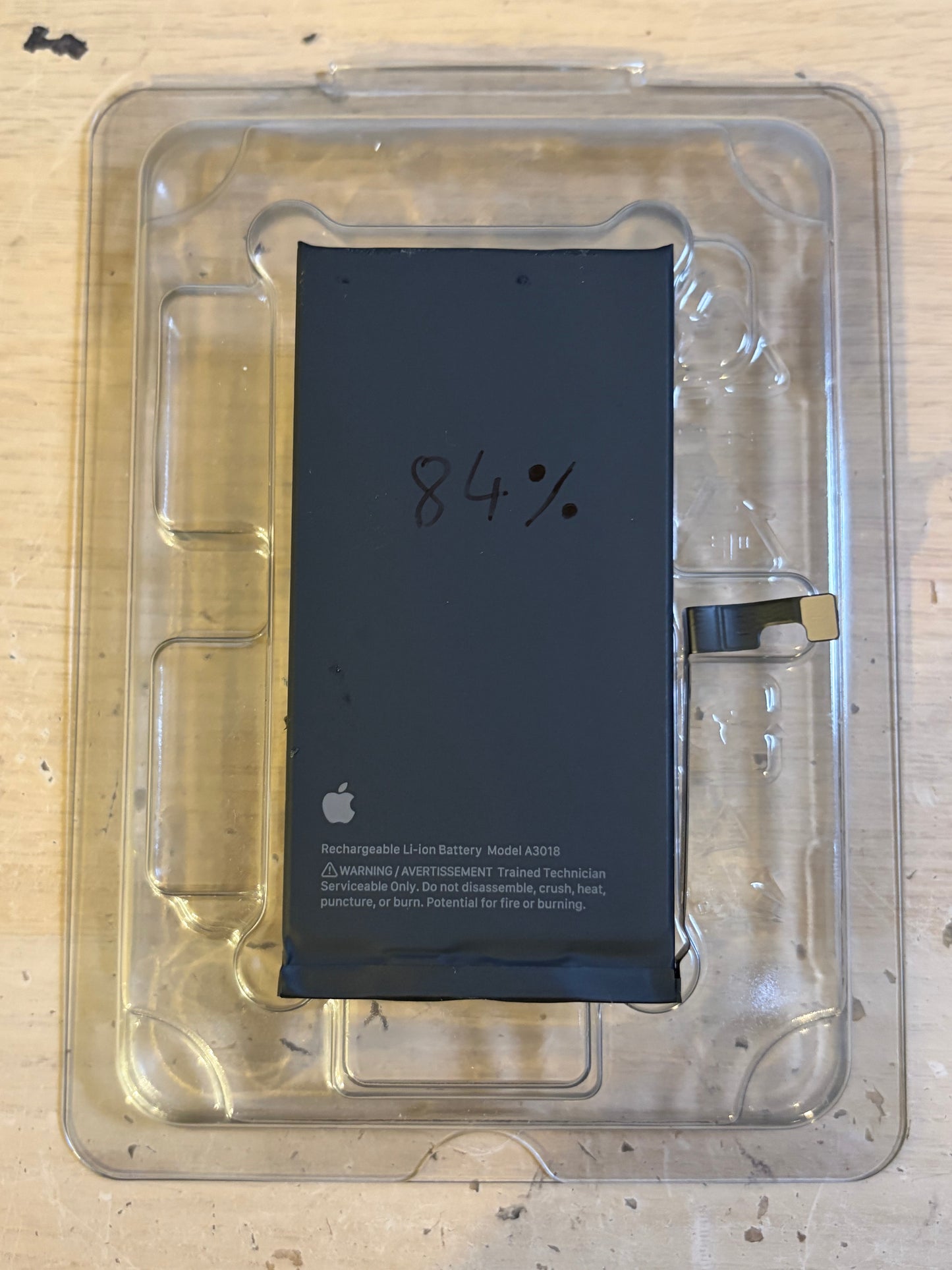 Apple iPhone 15 Battery - GENUINE replacement (84% Health)