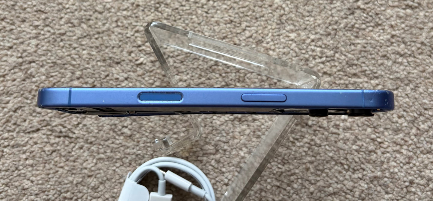 Apple iPhone 16 - Blue - iCloud Locked/Faulty.